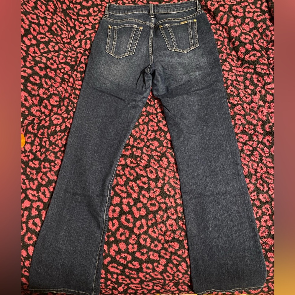 mid rise bootcut jeans - Picture 2 of 6